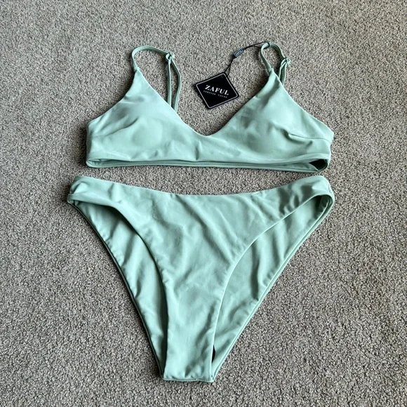106 NWT ZAFUL Women's Solid Spaghetti Strap Bralette Bikini Set - Size Large - Picture 5 of 9